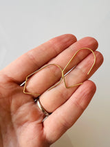 V tip Arch Earrings in Gold